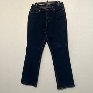 Maurice’s Curvy Boot-Cut Jean Size 11/12 Short